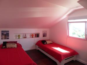 Comfortable holiday home with fantastic sea view