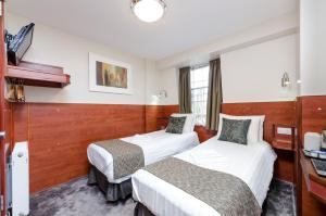 Twin Room room in Wardonia Hotel