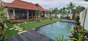 Saka Villa