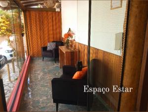 Chalé de Charme MANDOMAI - Suítes com Cozinha Compacta, Suítes com Cooktop e Chalé com Cozinha