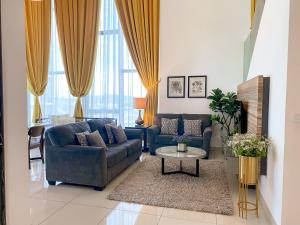 The Luxe @ EvoSoho Suites