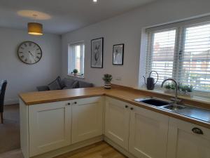 The Stables a Contractor Family 2 bed Town House in Central Melton Mowbray