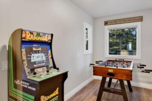 Splash Mountain - 1904 by Big Bear Vacations