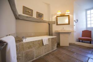 Hotels Chateau de Mercues : photos des chambres