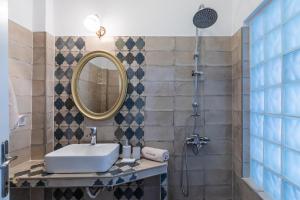 Sokaki Home - Central Skopelos Town Hideaway