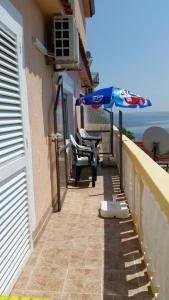 Apartments Dalibor-5m from sea