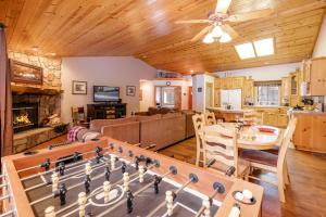 Little Cubs Cabin #1986 by Big Bear Vacations