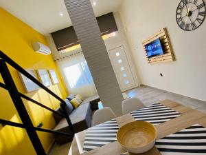 48 Downtown Lofts