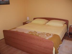 Apartment Miljenko- 150m from beach