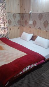 Rainbow Palace Pahalgam