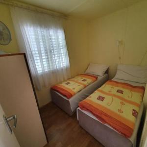 No Stress Panzió-Pizzéria-Sporttábor