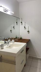 Appartements Location appartement F2 a Caen My precious Home F2 a Caen : photos des chambres