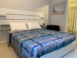 Bilocale di Ringhiera in Corso ComoGaribaldi