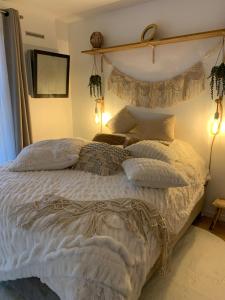 Appartements Studio tt confort coeur ville avec terrasse et parking gratuit : photos des chambres