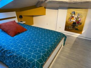 B&B / Chambres d'hotes B&B Insolite entre Lyon et aeroport : photos des chambres