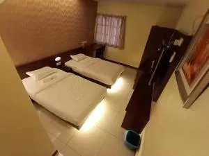 Home Inn (M4) - Kampong Lumut Kiri