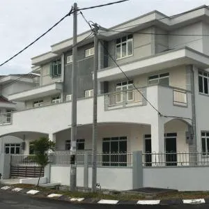 20Pax 3-Storey SemiD 5Room&5Bathroom Sweet Dream Home Sitiawan - Kampong Lumut Kiri