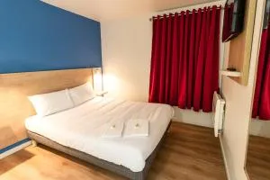BRIT Hotel Rouen Nord - Barentin - 伊沃托