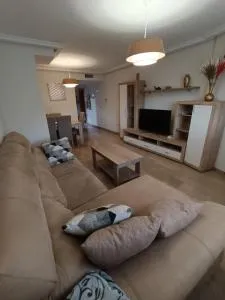 Lara Cazorla - Peal de Becerro