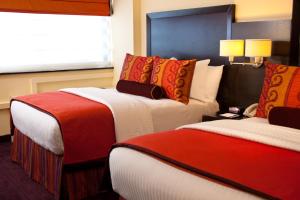 Superior Double Room with Two Double Beds room in Washington Plaza Hotel