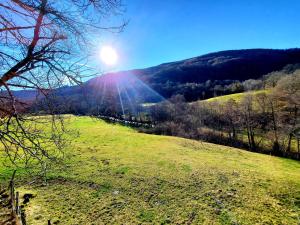 Maisons de vacances La Grange Aux Frenes -Gite 6 Personnes- Tranquillite, Nature et Confort : photos des chambres