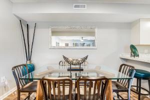 Eagles Landing I --- 260 Sea Eagle Dr Unit 7