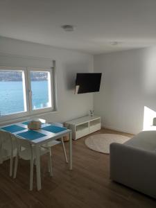 O CUBERTO DE ROBERTA