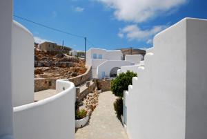 Solaris Folegandros Greece