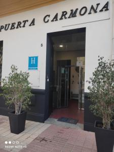 Hostal Puerta Carmona - 2hvězdičkové hotely ve městě Sevilla