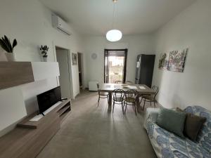 FRONTE PINETA MARE RIVABELLA