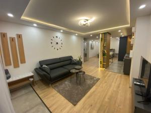 DV13 Luxury Suite Sofia Center