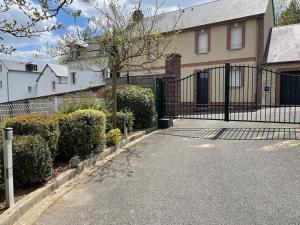 Beautiful ground floor 2 bedroom apartment