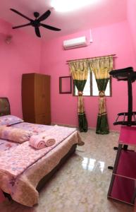 Homestay Tok Abah Dalam Rhu