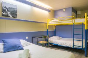 Hotels Fasthotel Orleans Nord Artenay : Chambre Quadruple Économique