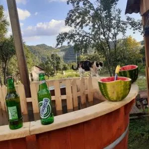 Sejour Farm Căsuța Tradițională,Roşia Montana, Acces Optional Hottube - Boteşti Sejour Farm Căsuța Tradițională,Roşia Montana, Acces Optional Hottube - Boteşti
