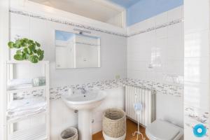 Maji Como Lake Varenna