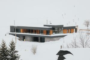 Downhills Residence