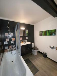 Maisons d'hotes Au Bois Normand : photos des chambres