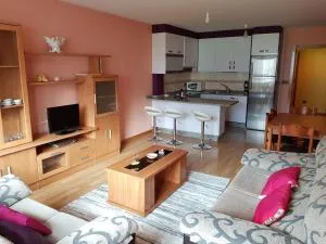 Apartamento en Laxe. Soleado y al lado de la playa - Arrueiro