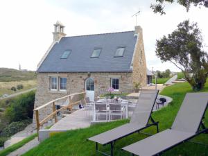 Maisons de vacances Holiday home with panoramic sea views, Plonevez-Porzay : photos des chambres