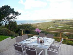 Maisons de vacances Holiday home with panoramic sea views, Plonevez-Porzay : photos des chambres