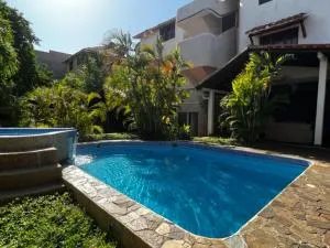 Todo lo que necesitas en un solo lugar... - Río Caribe