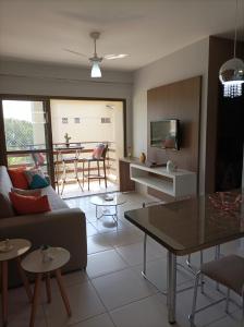 ALDEIA do LAGO Caldas Novas Lindo Apt com Cozinha Mobília Nova Pode Levar Bebidas na Área das Piscinas