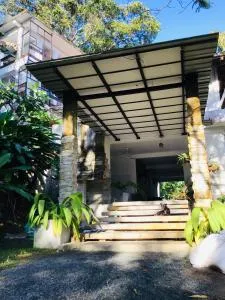 TheLakeHostel - Ratgama Hegoda