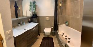 WEF 2026 Ferienwohnung, 1min von Kongresshaus, geeignet für 2 Personen