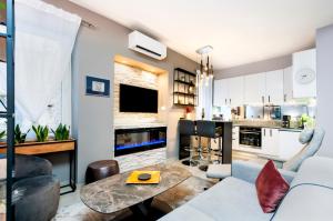 BELLA CAMPAGNA - Luxury Two Bedroom Apartment