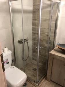 Μία γκαρσονιέρα με γούστο για επισκέπτες με άποψη