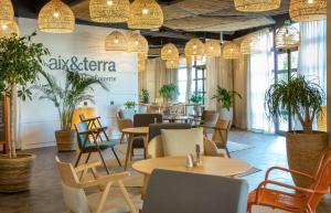 Hotels Mercure Cannes Mandelieu : photos des chambres