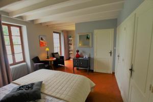 B&B / Chambres d'hotes Luxury B&B Maison a votre Sante, in Bordeaux wine region : photos des chambres