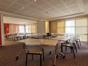 Hotels Fasthotel Toulouse Blagnac Aeroport : photos des chambres